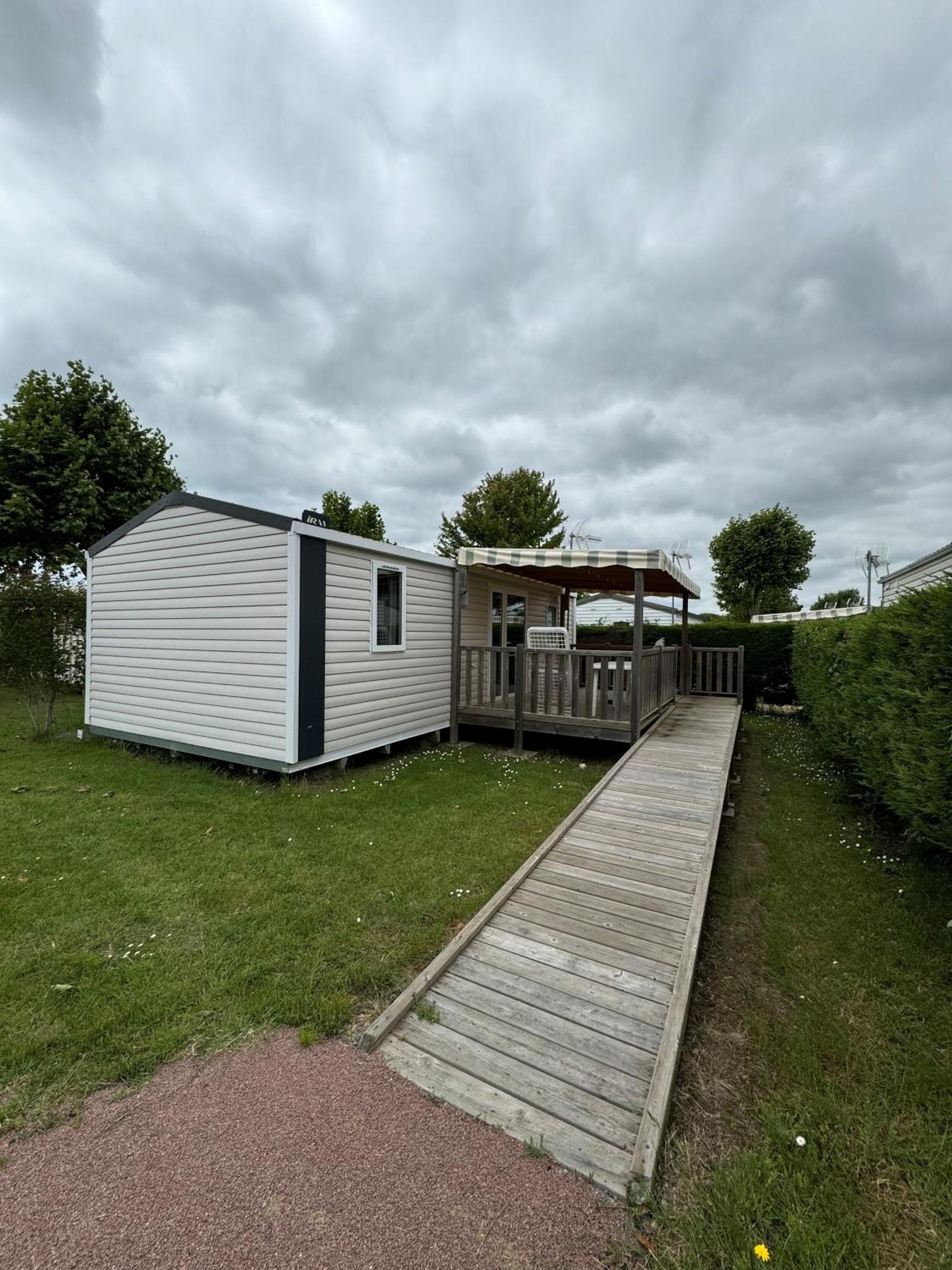 Camping Le Moulin De La Salle Les Sables-dʼOlonne Exteriér fotografie